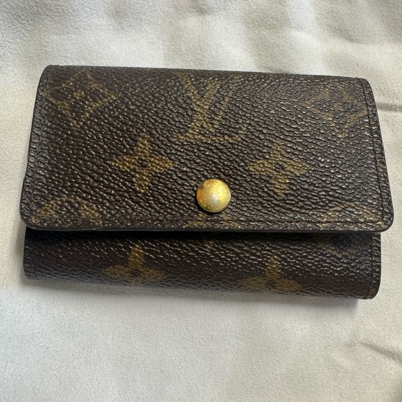 Louis Vuitton Monogram 6 ring key holder - Picture 1 of 7